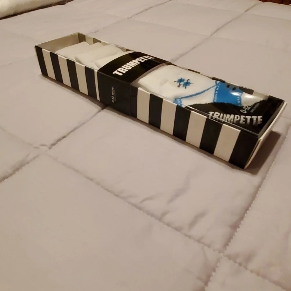 New in Box Trumpette Baby Boy Dress Shoe Socks
